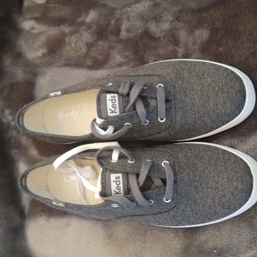 Women's Keds sneakers size 9.5